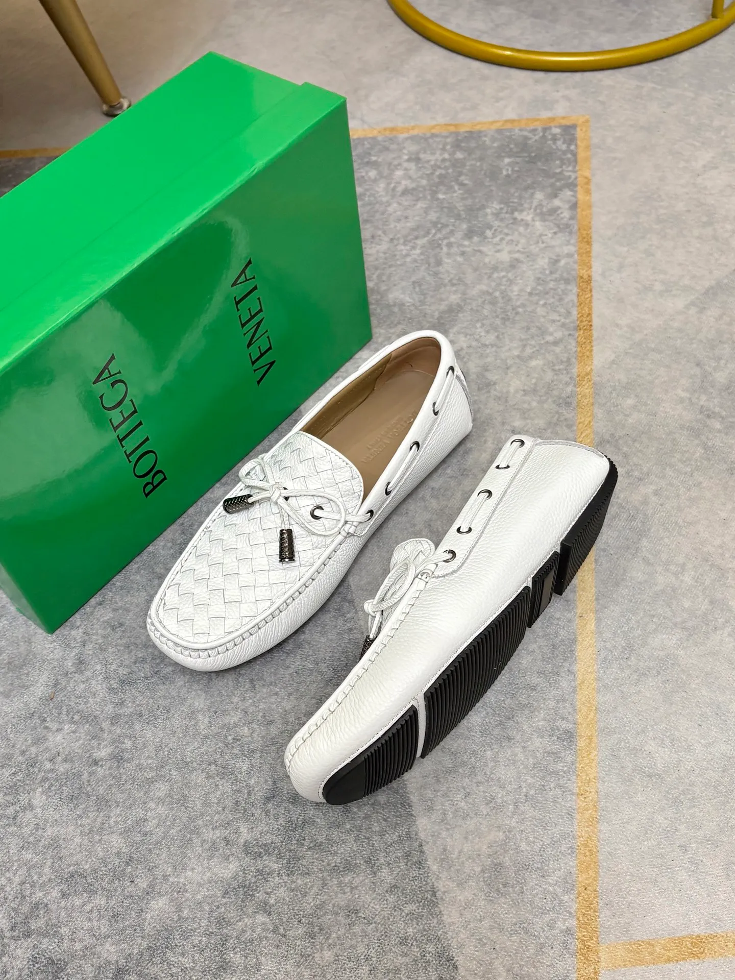 P420💰 (Niu Li + Niu Pad) [BV] The latest hot style‼ ️Casual men's shoes, uppers imported first-layer cowhide ➕Full imported cowhide lining✔️Exquisite workmanship, excellent foot feel, special rubber soles✔️, cool and fashionable, the latest fashion, fashionable outsole, hurry up.  Code number: 38-44 (can be customized to 37.45, non-refundable)